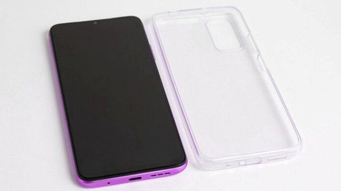 Ilustrasi HP dan softcase untuk memberikan perlindungan tambahan