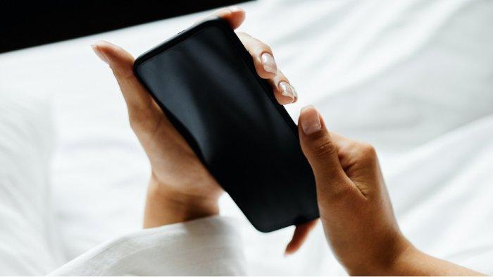 Ilustrasi tempered glass yang sudah terpasang sempurna