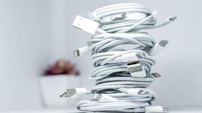 Sebelum membeli kabel charger, ketahui tingkat kepercayaan merek yang memproduksinya