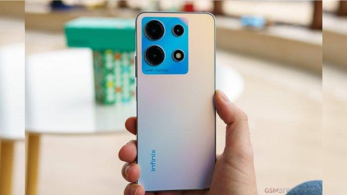 Desain bodi belakang Infinix NOTE 30 yang tergolong menawan di kelas harganya