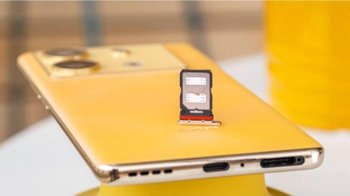 SIM Tray Infinix ZERO 30 5G tidak dibekali slot microSD Card