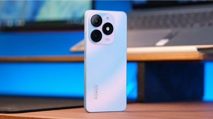 Desain bodi belakang itel P55 NFC, HP murah Rp 1 jutaan yang sekilas mirip iPhone