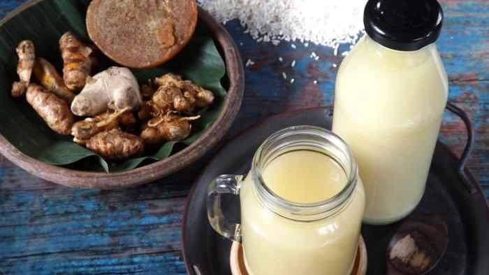 Jamu Beras Kencur ternyata menyimpan manfaat untuk kulit.