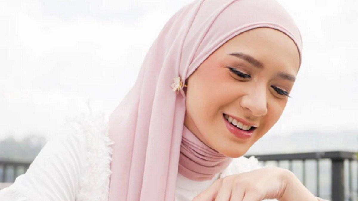 jilbab bahan ceruty