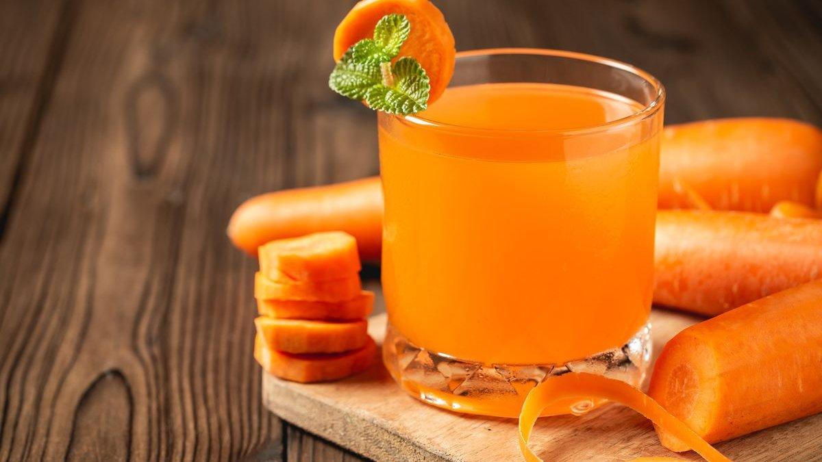 Minuman kaya akan retinol untuk kulit awet muda.