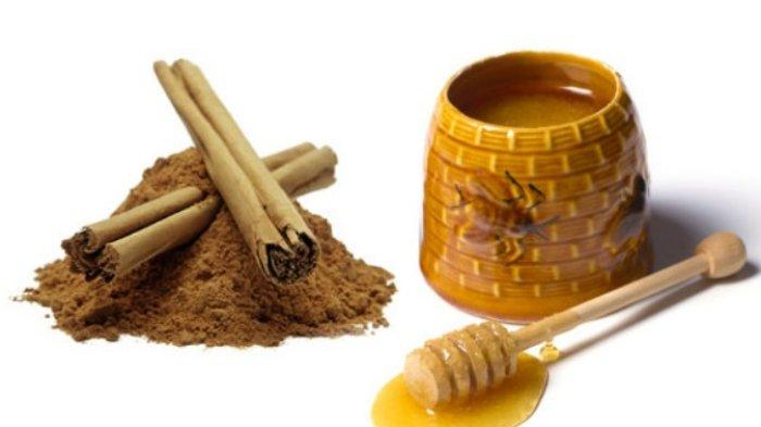 Kayu manis dan madu bisa jadi scrub wajah alami