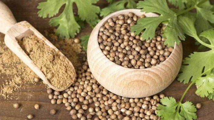 Ketumbar bisa jadi bahan alami mengatasi keputihan.