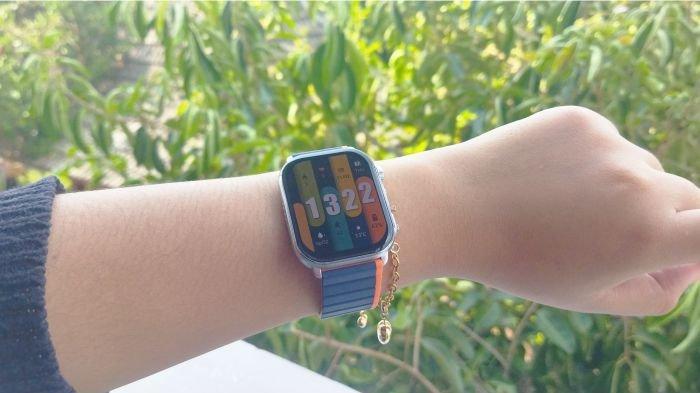 Pastikan kondisi smartwatch kering sebelum dinyalakan kembali