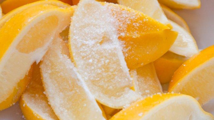 Ilustrasi soda kue dan lemon.
