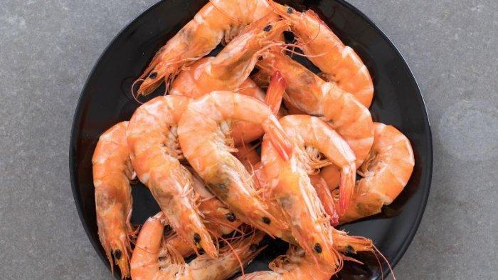 Udang juga menjadi makanan yang perlu kamu hindari untuk mencegah terjadinya asam urat.