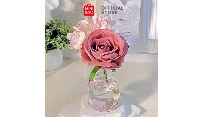 MINISO Reed Diffuser Bunga Buatan.