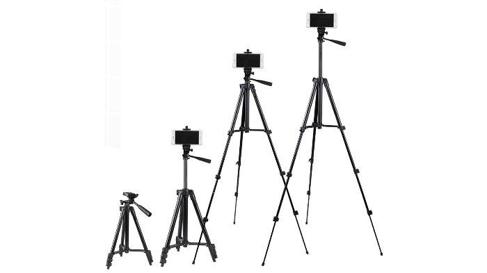 Ilustrasi tripod atau kaki tingga untuk menyangga HP yang dipakai memotret gambar