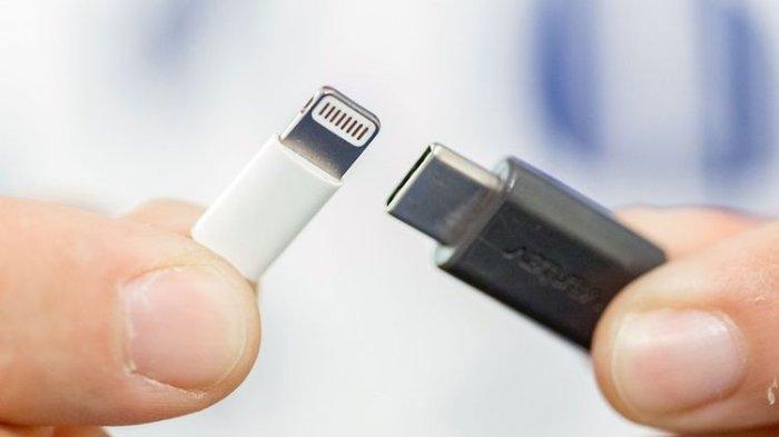 Ilustrasi konektor pada kabel charger yang seharusnya disesuaikan dengan port di HP