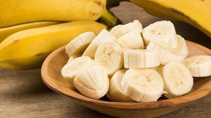 Buah pisang menjadi salah satu buah yang aman dikonsumsi saat sahur.