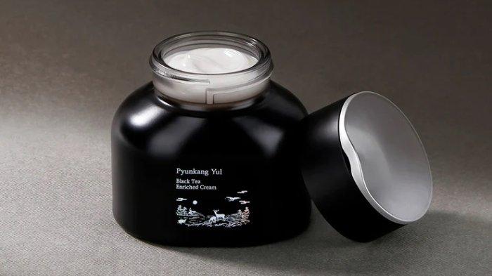 PYUNKANG YUL Black Tea Enriched Cream