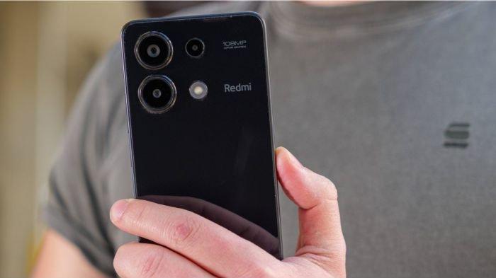 Desain bodi belakang Redmi Note 13 yang hadir dengan banderol Rp 2,8 juta di Indonesia