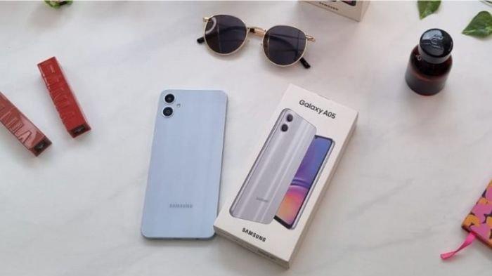 SAMSUNG Galaxy A05 dan kotak kemasannya