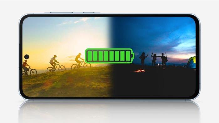 SAMSUNG Galaxy A55 5G didukung baterai 5000 mAh dengan fast charging 25 watt