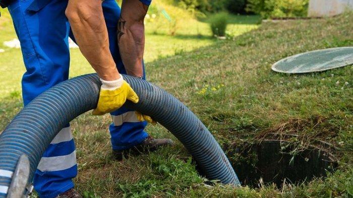 Septic tank yang sudah terlalu penuh harus diatasi sesegera mungkin demi kenyamanan.