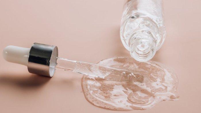 Skincare dengan kandungan Hyaluronic Acid