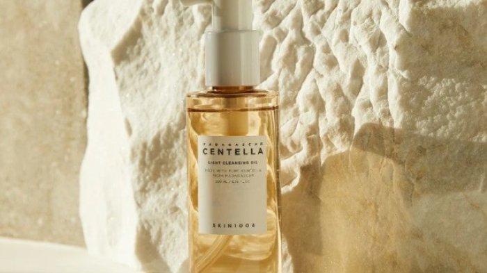 SKIN1004 Madagascar Centella Light Cleansing Oil