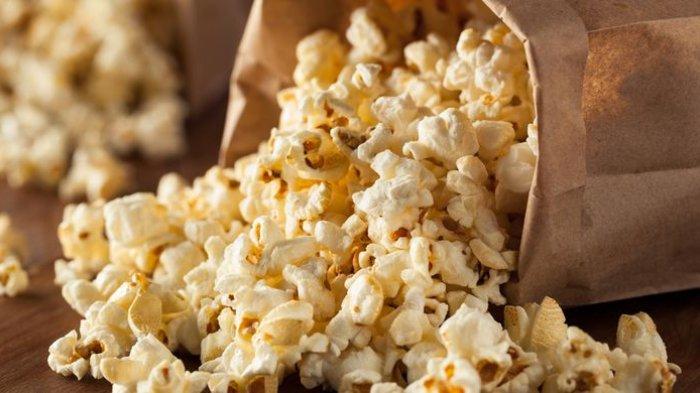 Suhu pada air fryer dirasa kurang tinggi untuk merubah jagung menjadi popcorn dengan tingkat gurih yang sempurna.