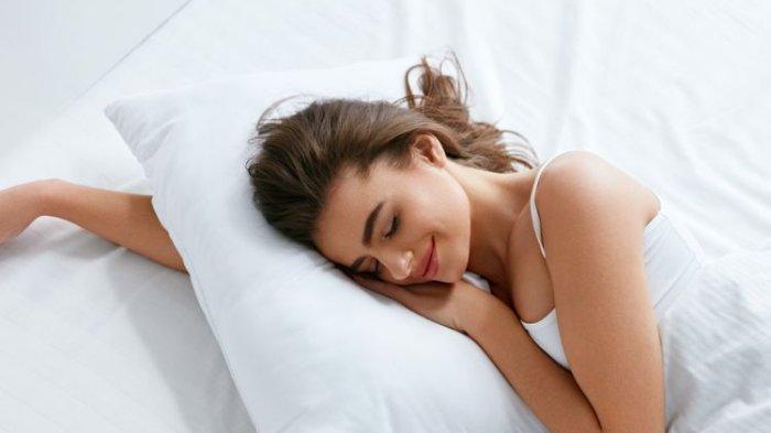 Minyak serai juga bisa membantu mengatasi insomnia, sehingga kamu bisa mendapatkan kualitas tidur yang baik.