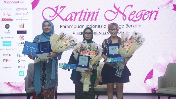 Tiga penerima apresiasi Kartini Negeri, Ning Santoso, Lala Gozali, dan Lenny Agustin (kiri ke kanan), Jumat (26/4/2024)