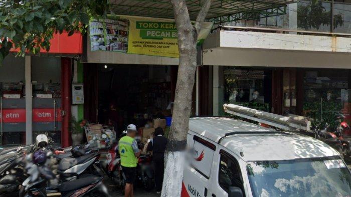 Toko Adi Daya Pecah Belah