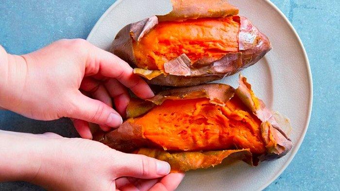 Ubi Jalar juga menjadi salah satu makanan pengganti nasi yang lezat.