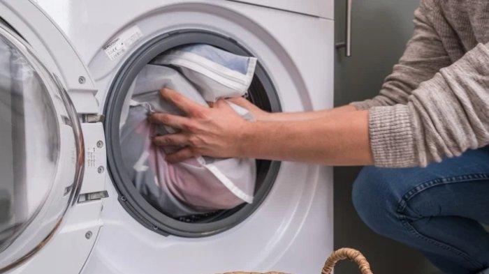 Masukan vitrase ke dalam washing bag ketika dicuci