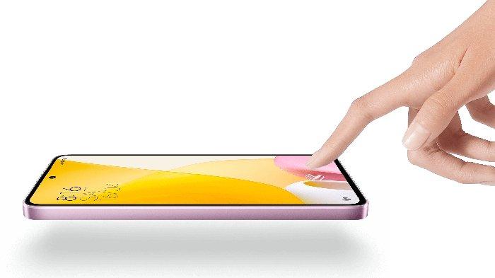 Ilustrasi menempelkan jari ke sensor fingerprint