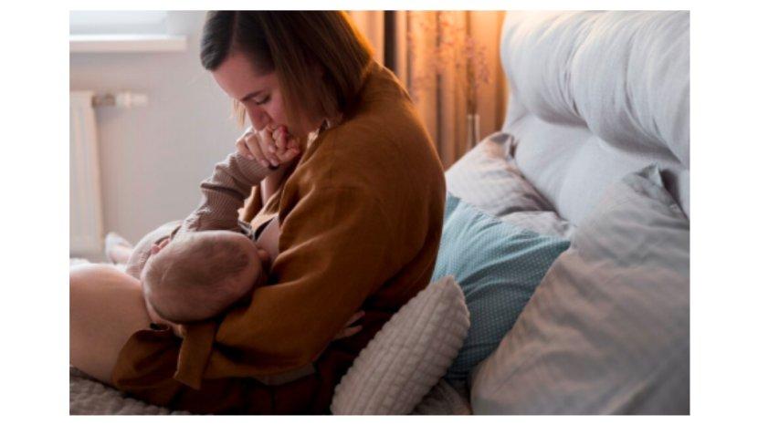 Tips Mengatasi Kelebihan Pasokan ASI yang Ternyata Berisiko pada Kesehatan Bayi dan Ibu Menyusui