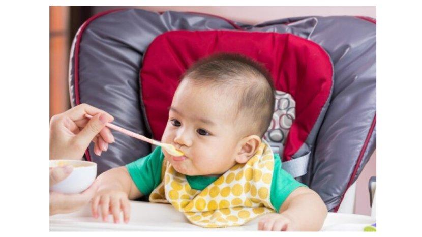 Tips Memulai MPASI pada Bayi Agar Lahap Makan, Anti-GTM, dan Nggak Perlu Peralatan yang Mahal