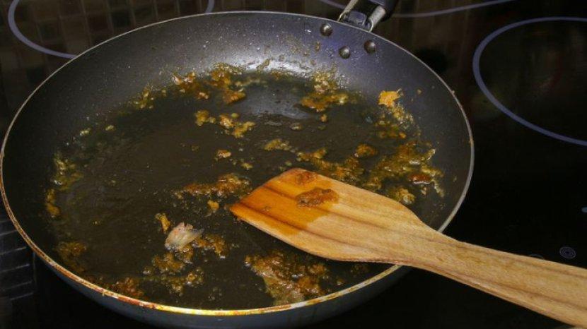 Penyebab Lapisan Antilengket pada Alat Masak Mengelupas, Perhatikan Penggunaan Suhu 