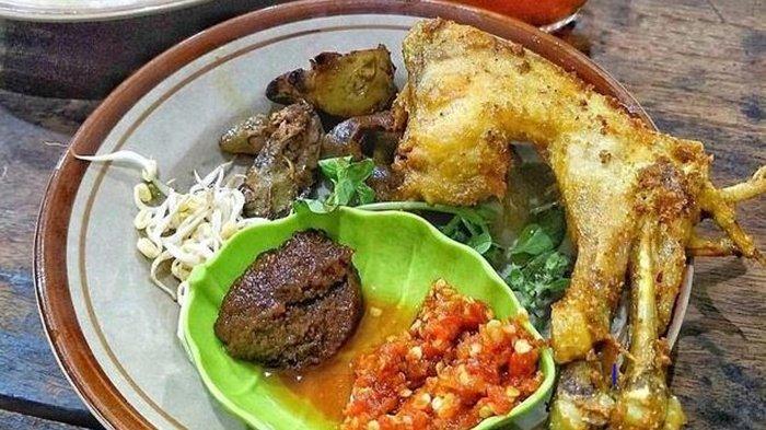 Ayam Goreng Kampung Mbak Nana Sukoharjo.