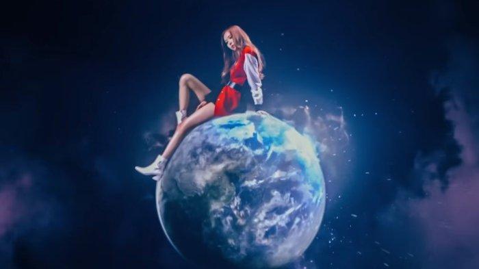 BLACKPINK - (WHISTLE)