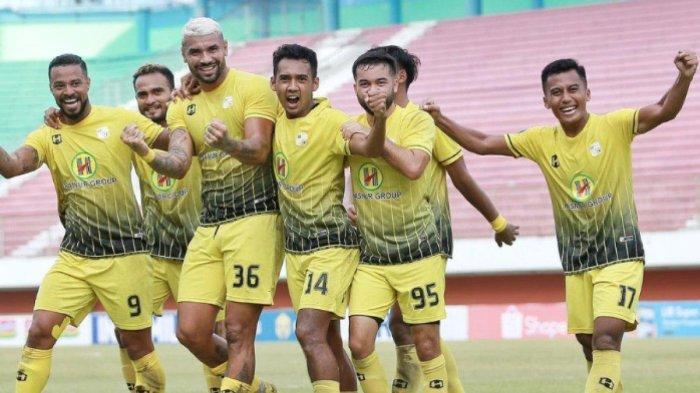 Skuad PS Barito Putera pada gelaran Liga 1 2022 putaran pertama. Pemain-pemain kaya jam terbang masuk ke dalam lis sinyal transfer sunyi Barito Putera, Bartman cek update terkininya.