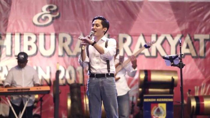 Chord Kunci Gitar dan Lirik Lagu Urusan Hati - Moza Medley : Yang