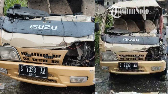 TERGULING - Laka tunggal di Jembatan Banaran, Desa Gondosuli, Kecamatan Tawangmangu, Kabupaten Karanganyar, Sabtu (17/5/2025). Ada 5 orang meninggal dunia dari kejadian ini, kondisi mobil juga ringsek parah.
