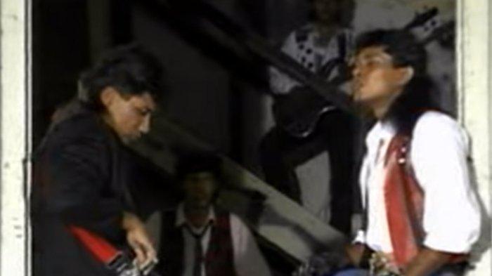 Suci Dalam Debu chord gitar pemula