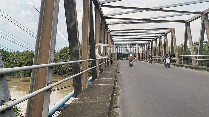 Jembatan Pondok, Kecamatan Grogol, Kabupaten Sukoharjo pada Rabu (22/1/2025).