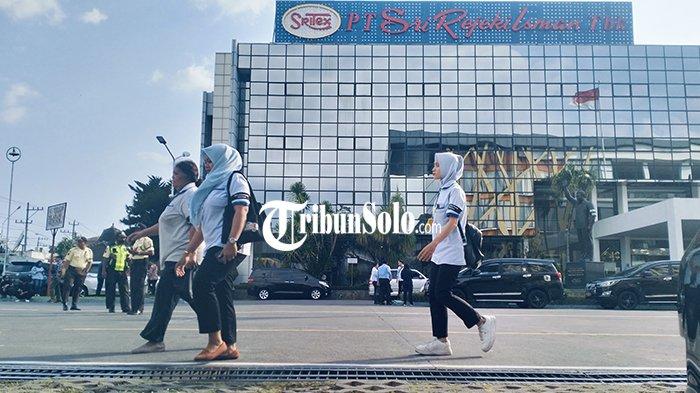 Aktivitas karyawan PT Sritex di Sukoharjo, Jateng