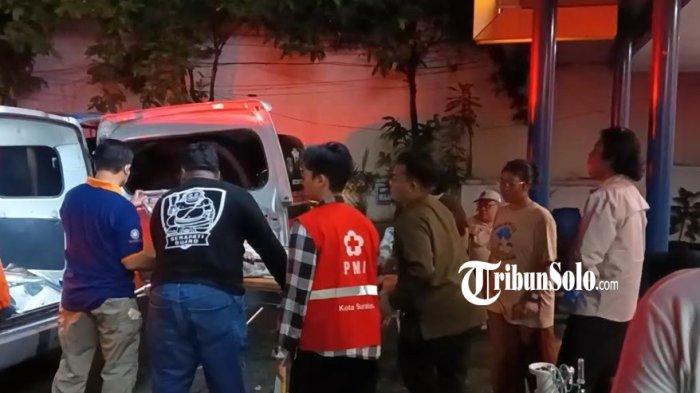 KEBAKARAN GRAND HAP HOTEL - Kebakaran di Hotel Grand HAP Solo yang beralamat di Jalan Slamet Riyadi, Purwosari, Kecamatan Laweyan, Kota Surakarta, Jumat (7/3/2025) sekira pukul 19.30 malam.