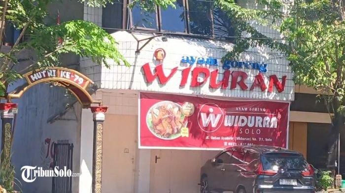 MASIH TUTUP - Kondisi Warung Ayam Goreng Widuran di jalan Sutan Syahrir, Widuran, Kepatihan Kulon, Kota Solo, usai diperbolehkan buka kembali oleh Wali Kota Solo, Kamis (5/6/2025). Dari pantauan TribunSolo.com, pada hari ini Warung Ayam Goreng Widuran nampak masih belum beroperasi. Kondisi serupa juga terjadi di cabang Warung Ayam Goreng Widuran yang berlokasi di jalan Arifin