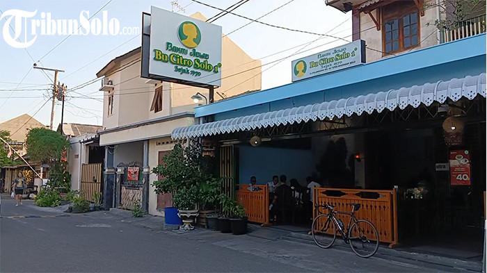TEMPAT MAKAN. Lokasi tempat makan Bakmi Jowo Bu Citro 1 Solo, Jawa Tengah, Minggu (21/7/2025). Disini tempat makan Presiden RI Prabowo Subianto yang menyempatkan diri makan malam bersama Presiden ke-7 RI Joko Widodo (Jokowi).