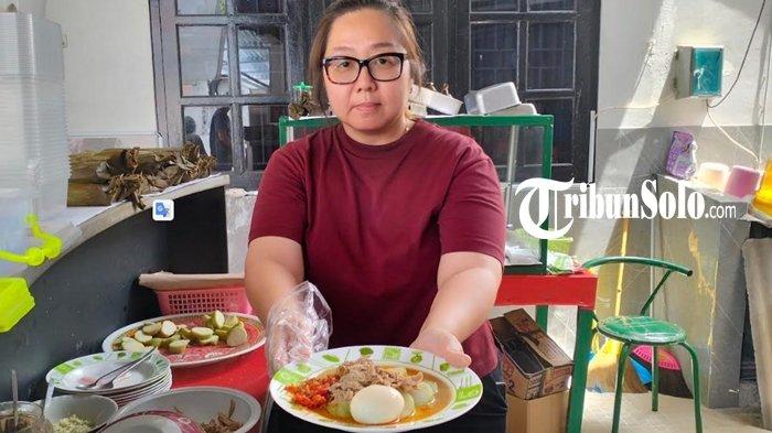 LONTONG CAP GO MEH - Tahun ini Lontong Cap Go Meh Ny. Liem buka dari tanggal 5-14 Februari 2025.