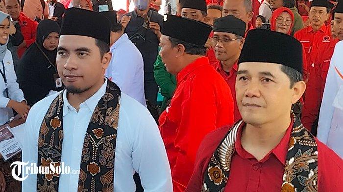 Saifulhaq Mayyazi (kiri) dan Marsono (kanan) saat mendaftar pasangan calon Pilkada Boyolali 2024 di kantor KPU, Kamis (29/8/2024).
