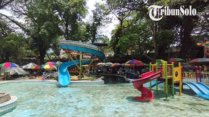 Suasana obyek mata air cokro (OMAC) di Kabupaten Klaten. 
