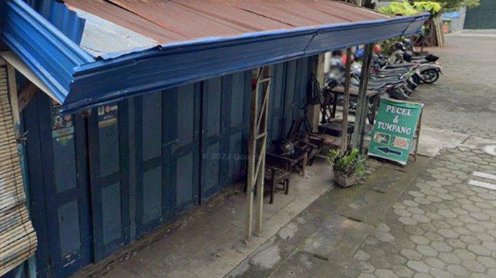 Lokasi warung Omah Lawas di belakang Pasar Triwindu